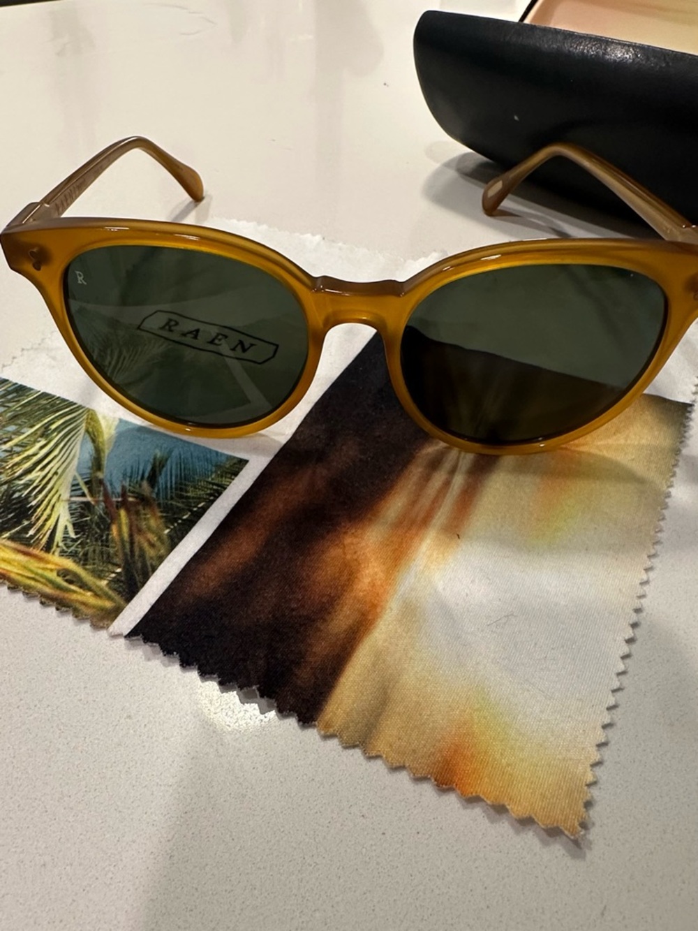 RAEN Sunglasses Amber Frame with Green Lenses